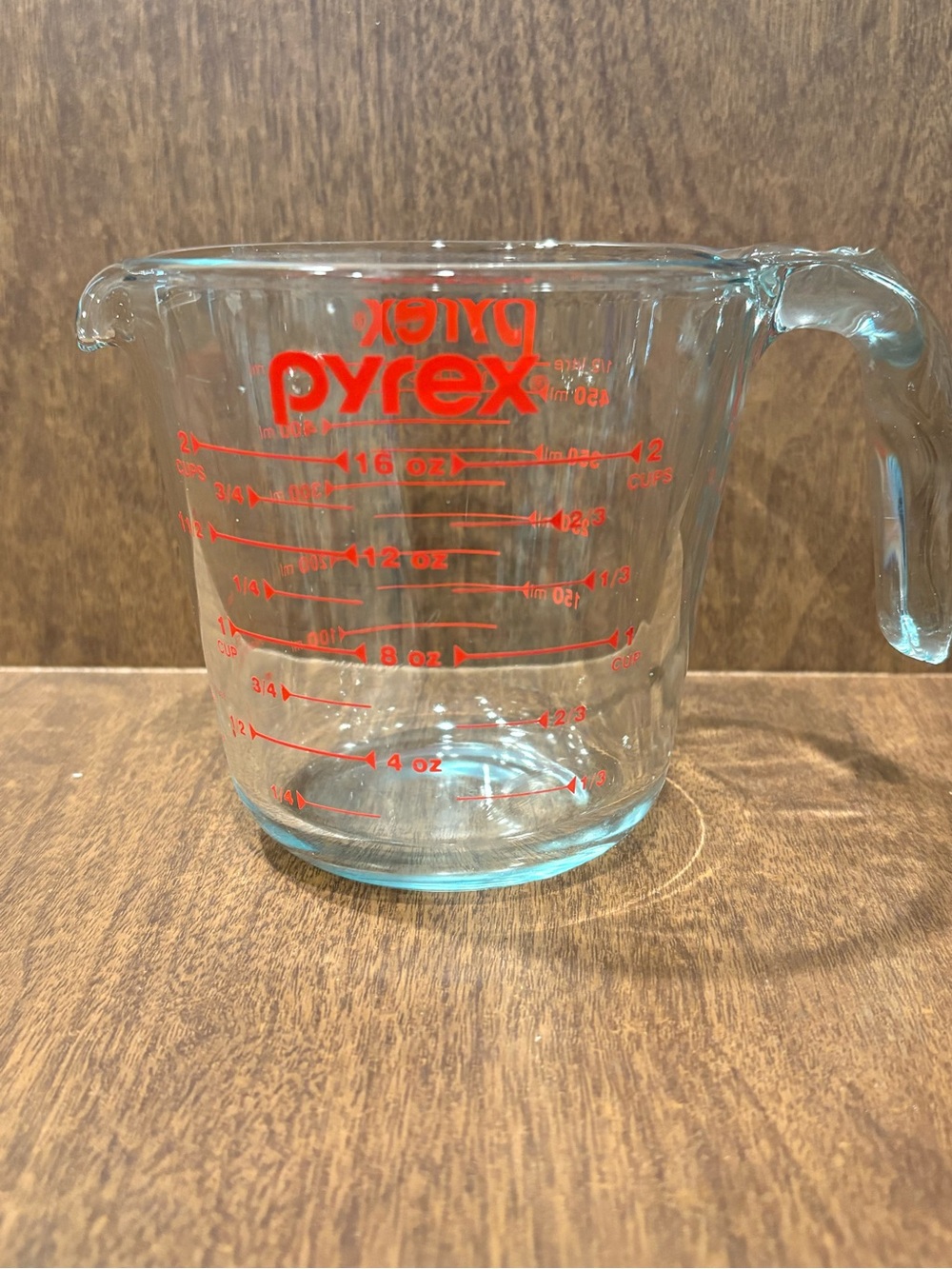 Vintage Pyrex Measuring Cup
